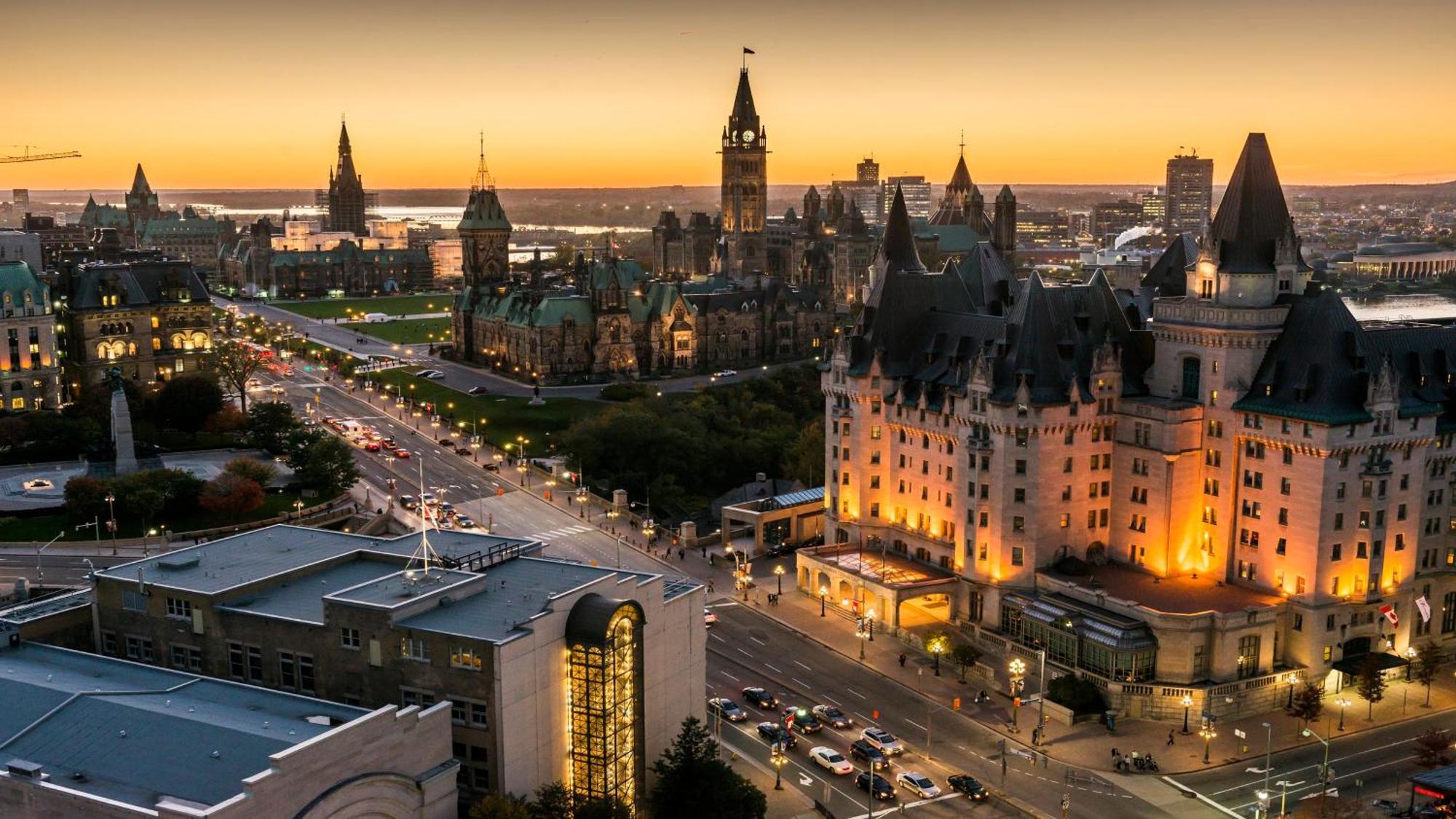 Holiday Inn - Ottawa Dwtn - Parliament Hill, An Ihg Hotel Zewnętrze zdjęcie